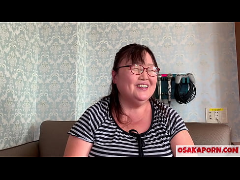 ❤️ Mama japoneză grasă își arată sânii uriași și se bucură de o jucărie sexuală. O mamă asiatică de 51 de ani vorbește despre experiența ei sexuală. Yukiko 1 OSAKAPORN milf grasă. ☑  at ro.villagesexvideos.ru ❤