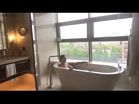 ❤️ Gagică imensă care își masturbează cu pasiune păsărica în baie ☑ at ro.villagesexvideos.ru ❤