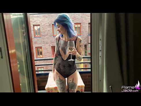 ❤️ Fată imensă care suge cu înghițitură și o fute cu pasiune sub cerul liber ☑ at ro.villagesexvideos.ru ❤
